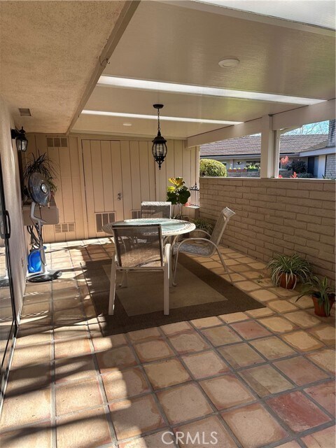 Building Photo - 27441 Avenida Larga