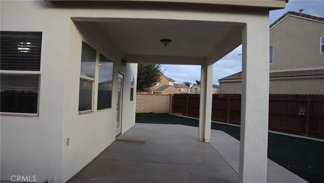 Building Photo - 3722 Almansa Way