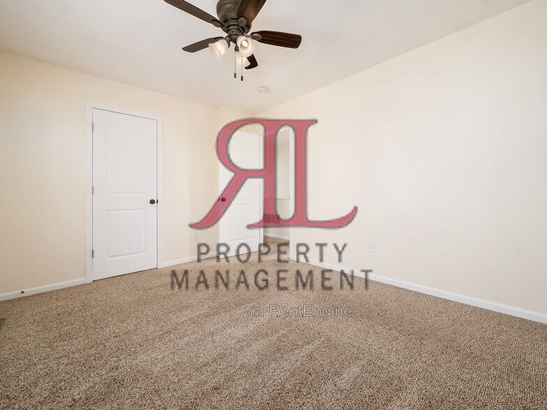 Building Photo - 5333 Timber Grove Dr
