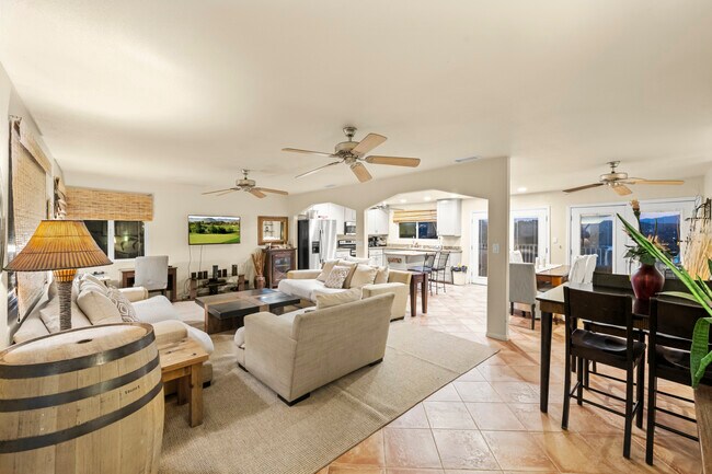 Building Photo - 29642 Vacation Dr