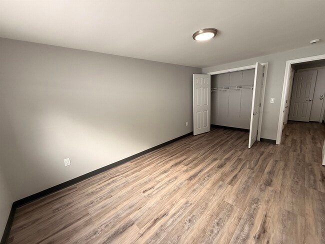 Building Photo - 95 Powers St