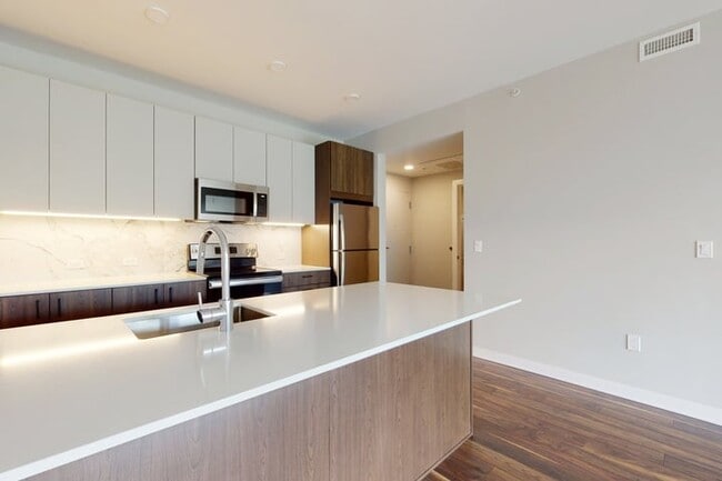 Floorplan - 520 E Armour