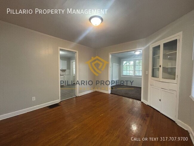 Building Photo - 1025 W 35th St