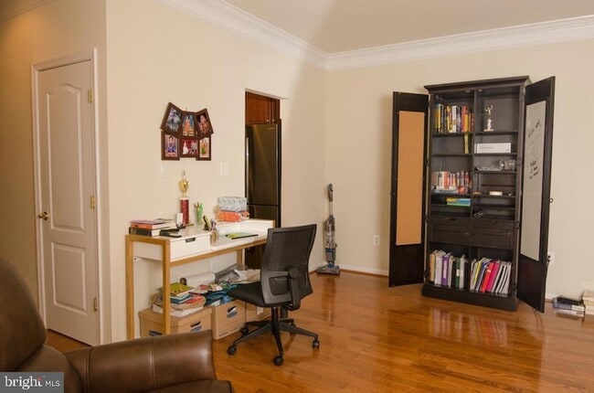 Building Photo - 12176 Bridgend Run