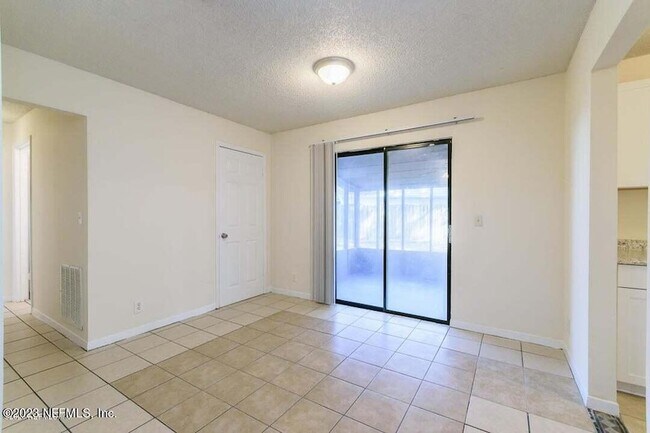 Building Photo - 13101 Premium Rd