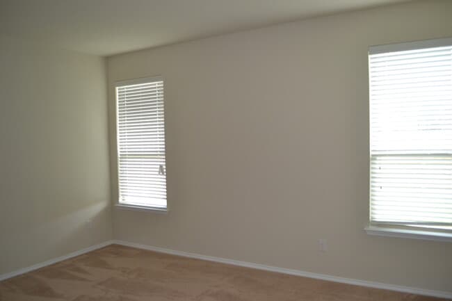 Building Photo - House for Lease in Sherman