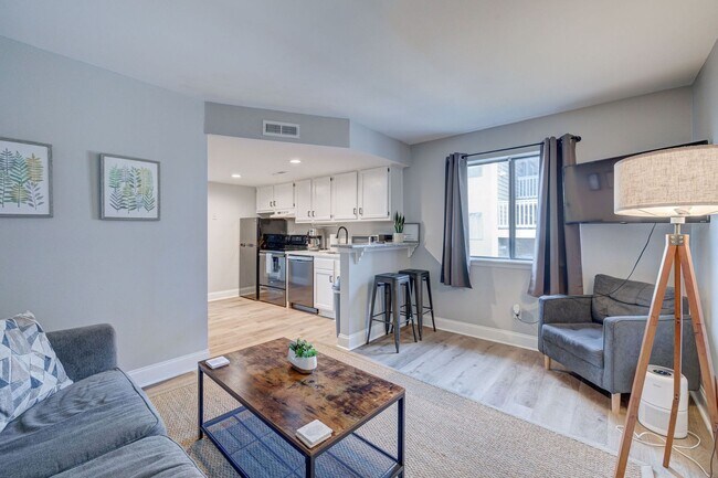 Building Photo - 4752 Seahawk Ct