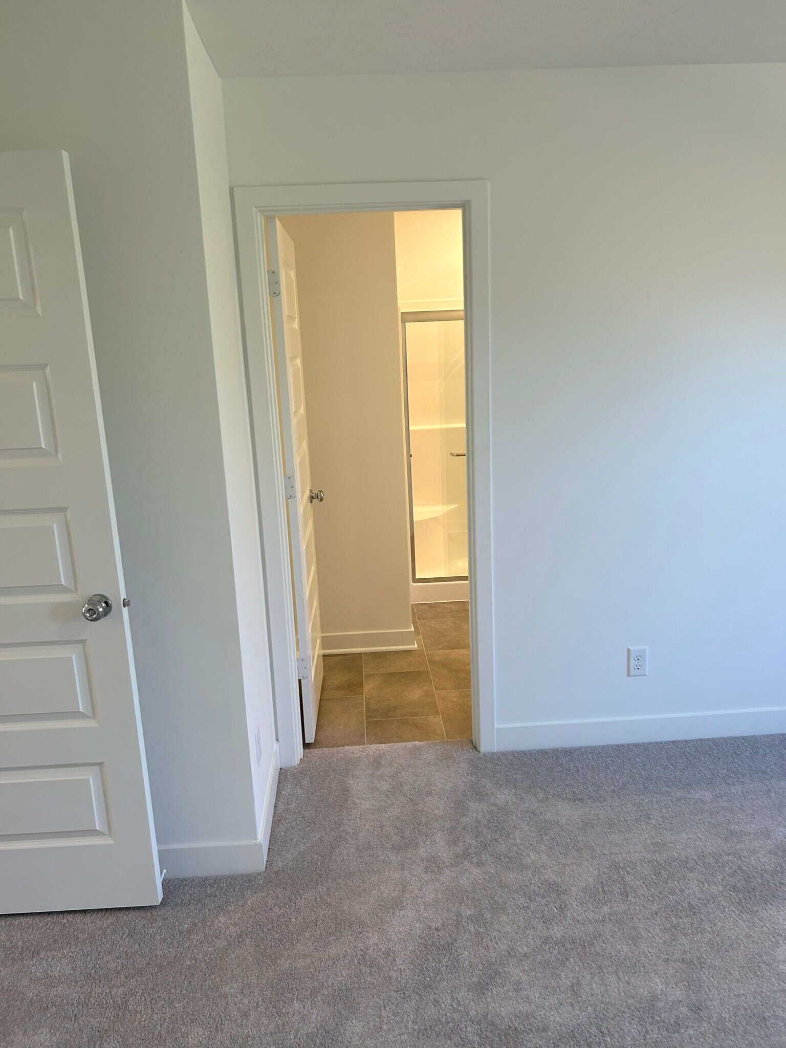 Building Photo - 1752 Trinity Ln