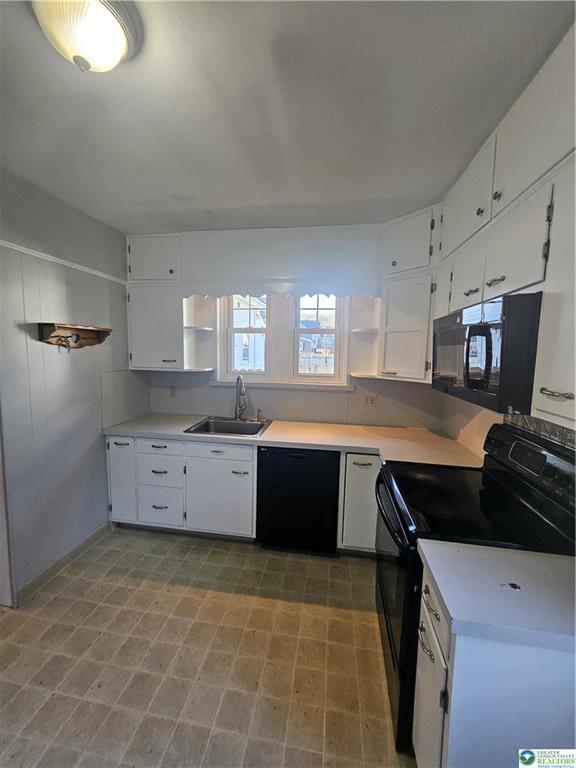 Building Photo - 1227 Delaware Ave