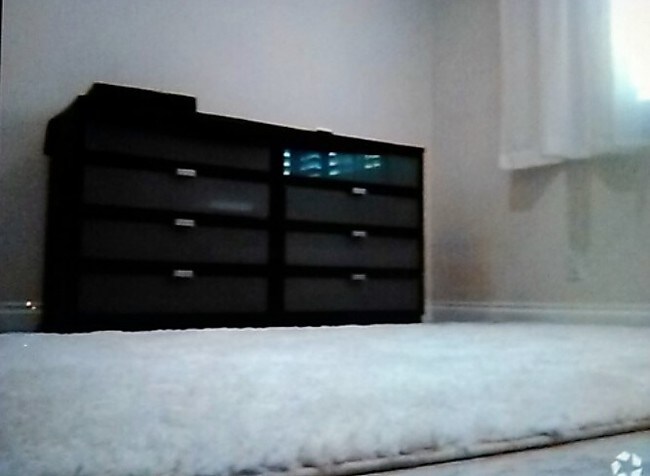 Dresser to put your Clothes in - 1040 N Gardner St