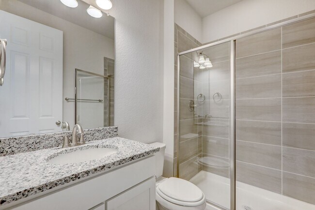Building Photo - Meridian International 5 Bedroom 4 Bath Ho...