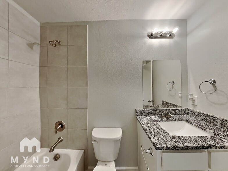 Building Photo - 4201 Andrea Ln