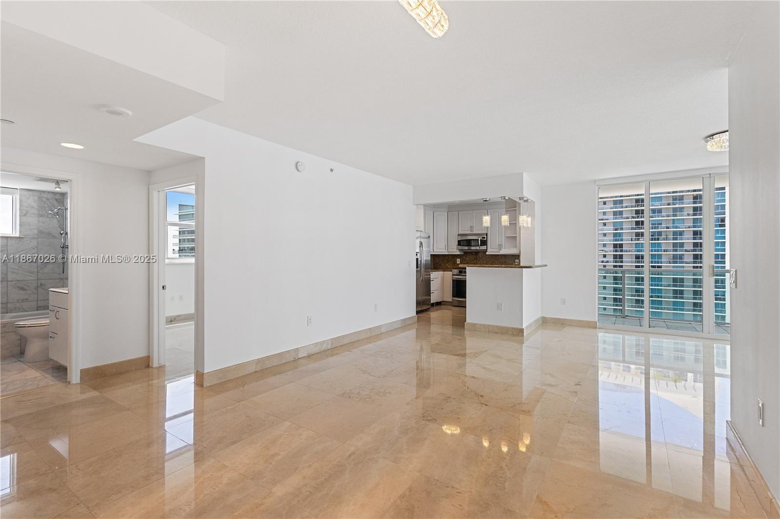 Building Photo - 1250 S Miami Ave