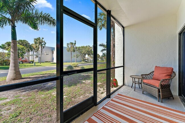 Building Photo - 1605 S US Hwy 1