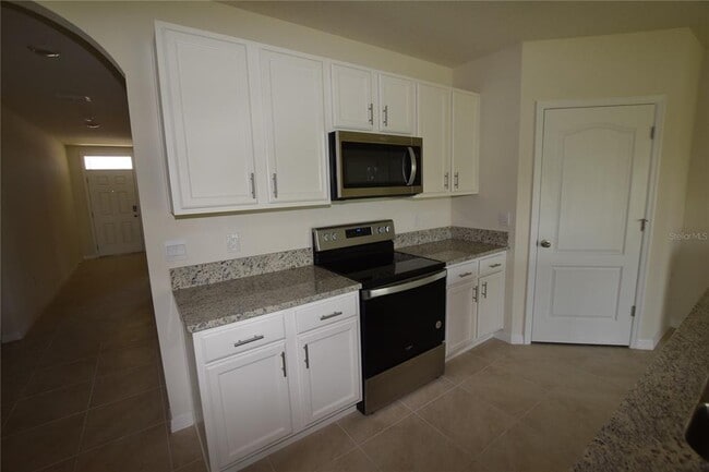 Building Photo - 3330 Eastgrove Ter