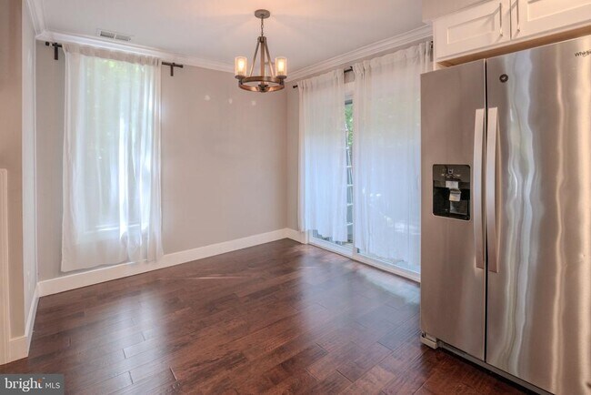 Building Photo - 12138 Captiva Ct