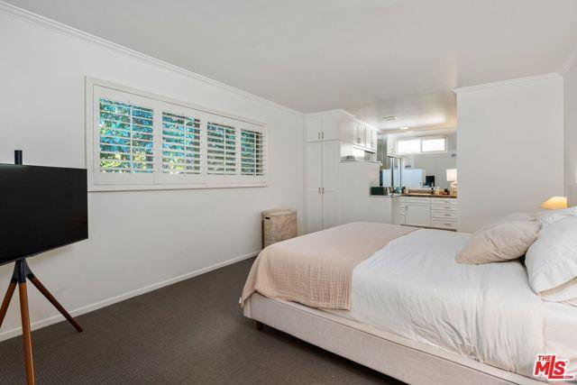 Building Photo - 4247 Sespe Ave