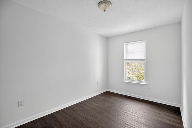 Building Photo - 47758 Devin Cir