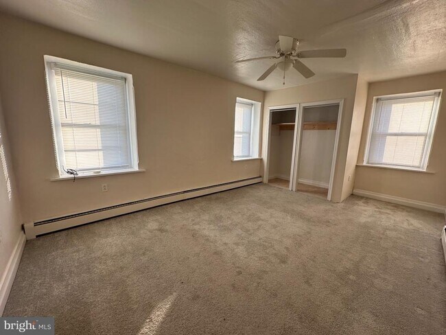 Building Photo - 1815 Kratz Rd