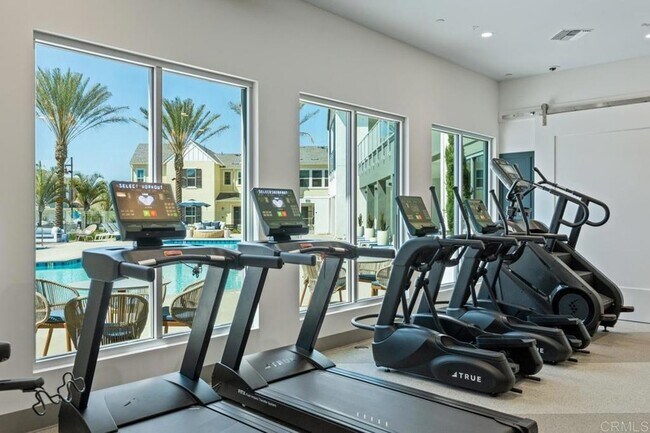 Building Photo - 2055 Paseo Belluno