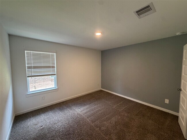 Building Photo - 30014 Violet sky Wy