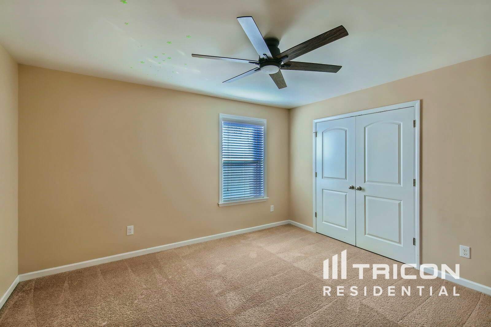 Building Photo - 2102 Eddie Massey Ln