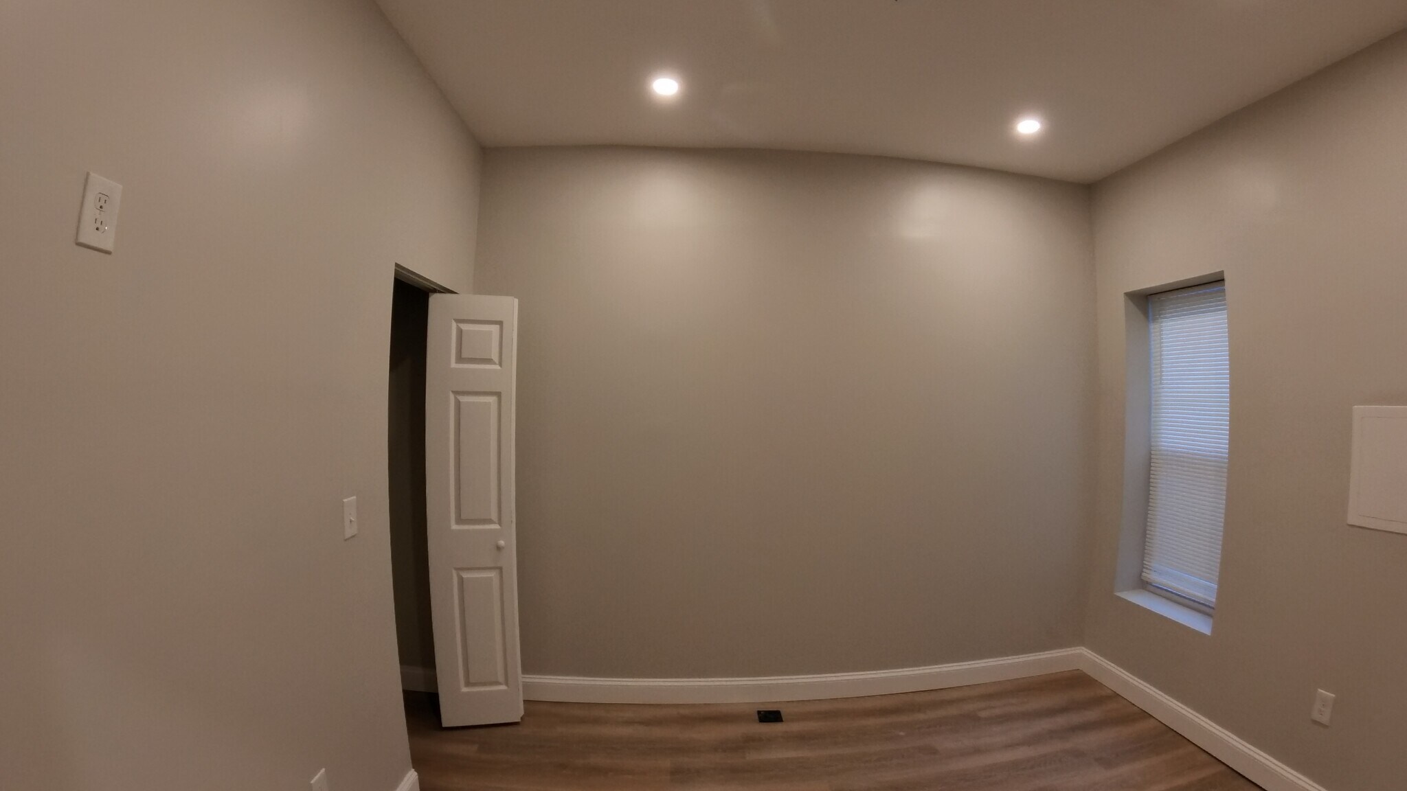 Bedroom - 4646 York Rd