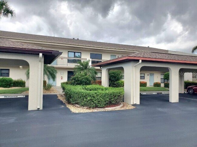 Building Photo - 245 Coldeway Dr