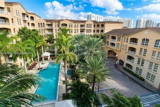 Building Photo - 3001 NE 185th St