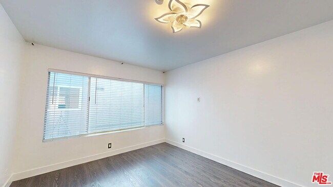 Building Photo - 14335 Huston St