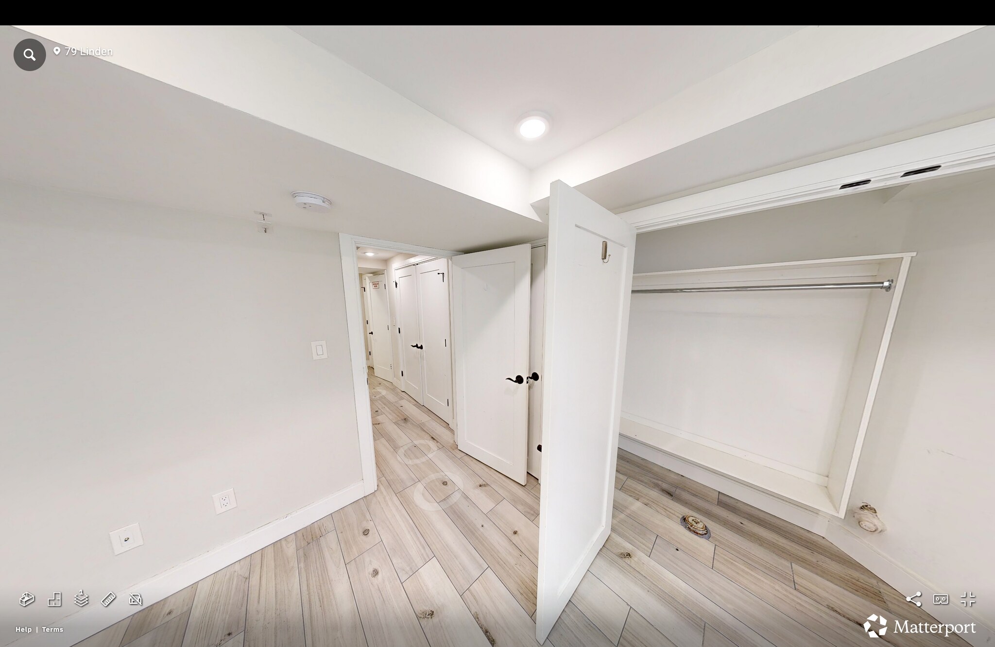 Building Photo - 79 Linden St