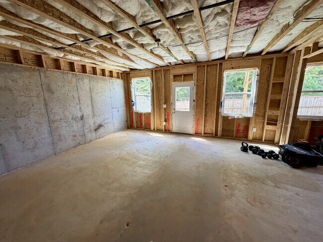 Building Photo - 540 Teversham Dr