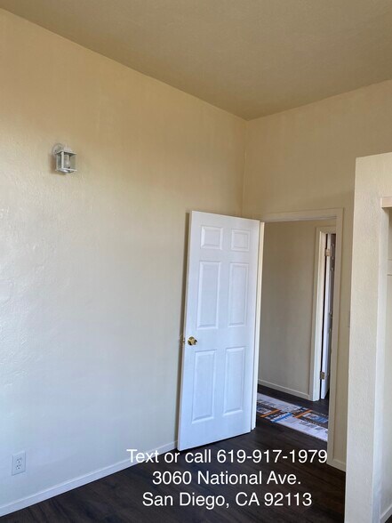 A bedroom - 3060 National Ave