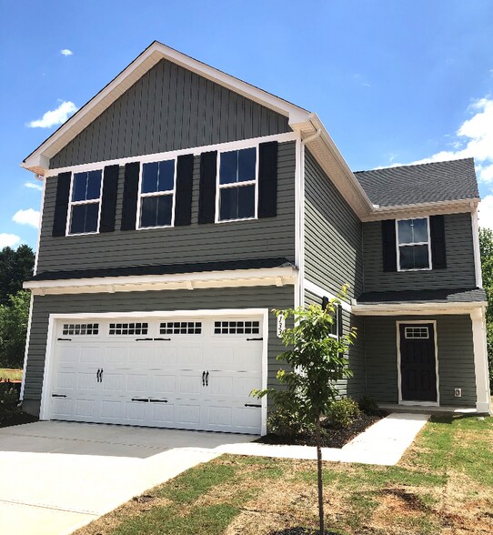 Primary Photo - 133 Davis Grove Ln