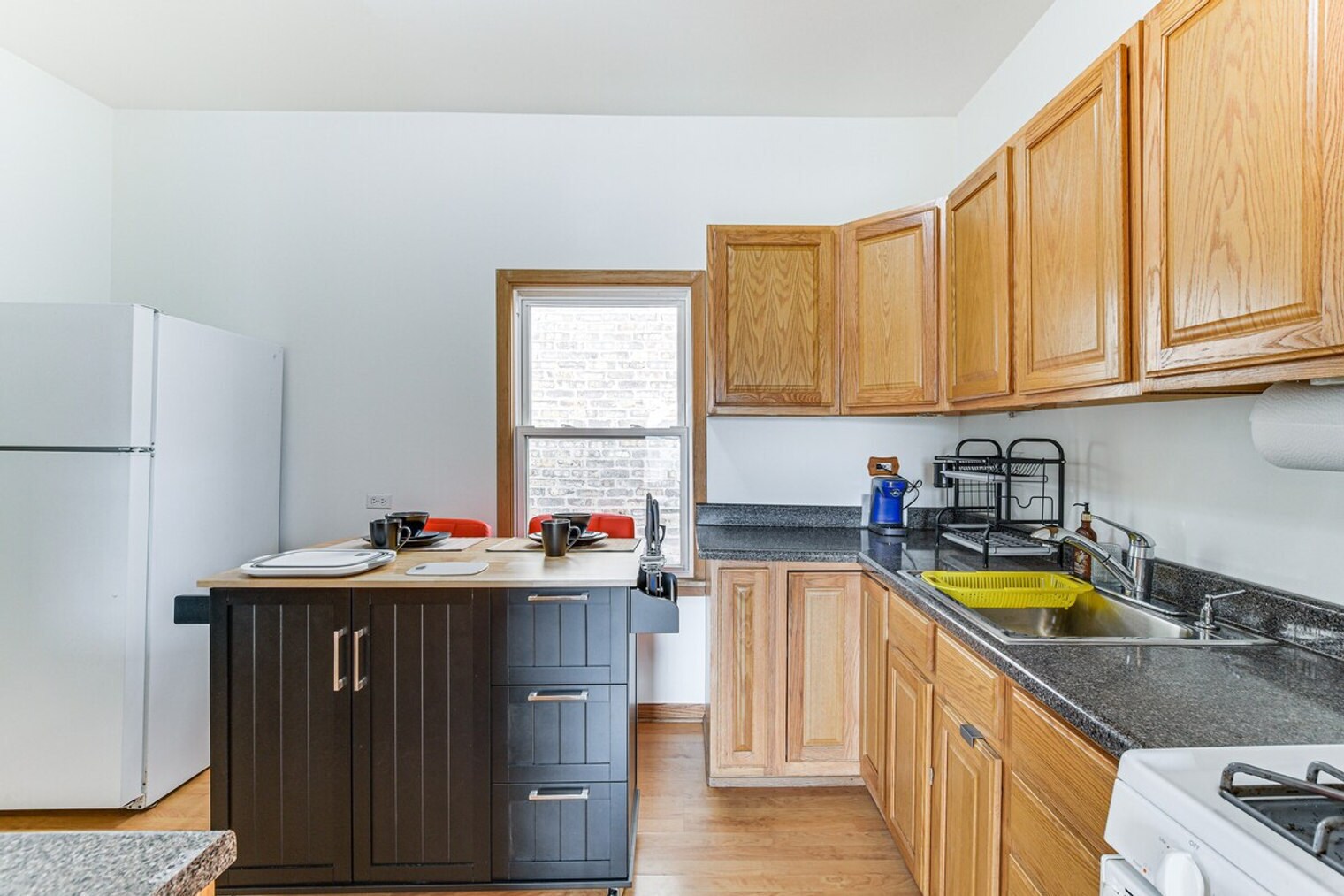 Building Photo - 927 S Taylor Ave