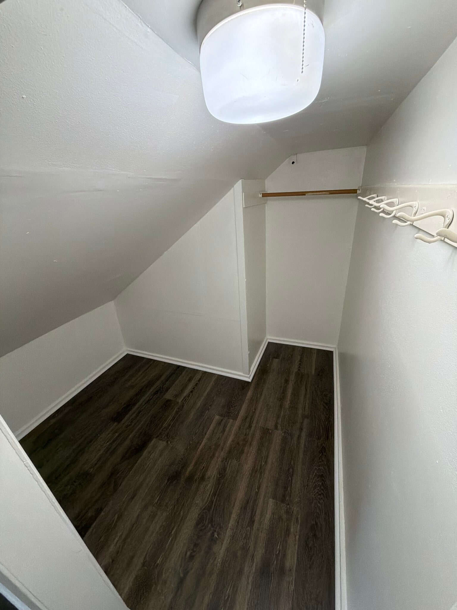 Building Photo - 2114 S 61st St