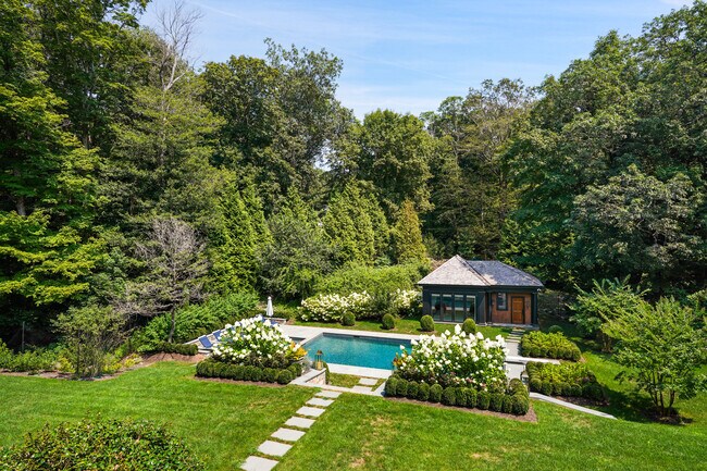 Building Photo - 59 Cat Rock Rd