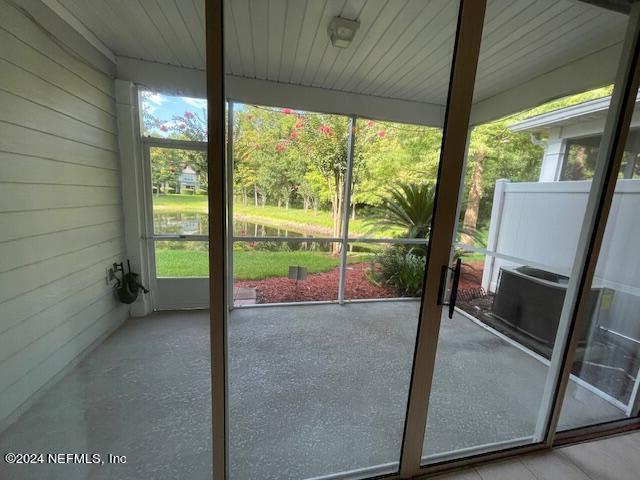 Building Photo - 13475 Stone Pond Dr