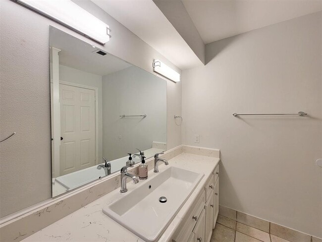 Building Photo - 20506 Laverton Dr