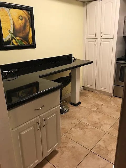 Building Photo - 290 174th St St