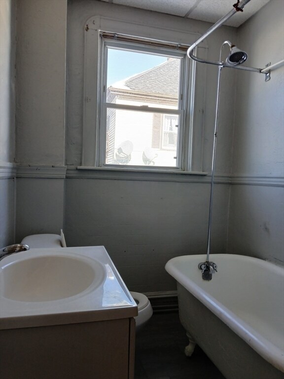 Building Photo - 196 Hope St