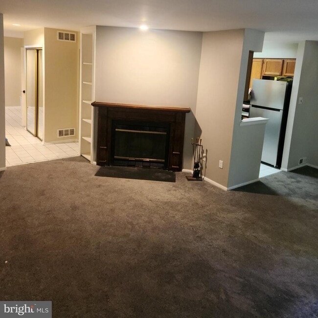 Building Photo - 604B Cypress Point Cir