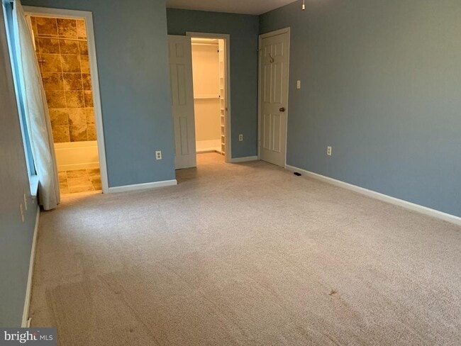 Building Photo - 3052 Trevor House Dr