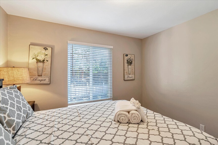 Building Photo - 501 Atlanta St