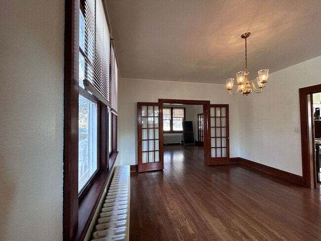 Building Photo - 2 Blocks from Grandin Village - Immaculate...