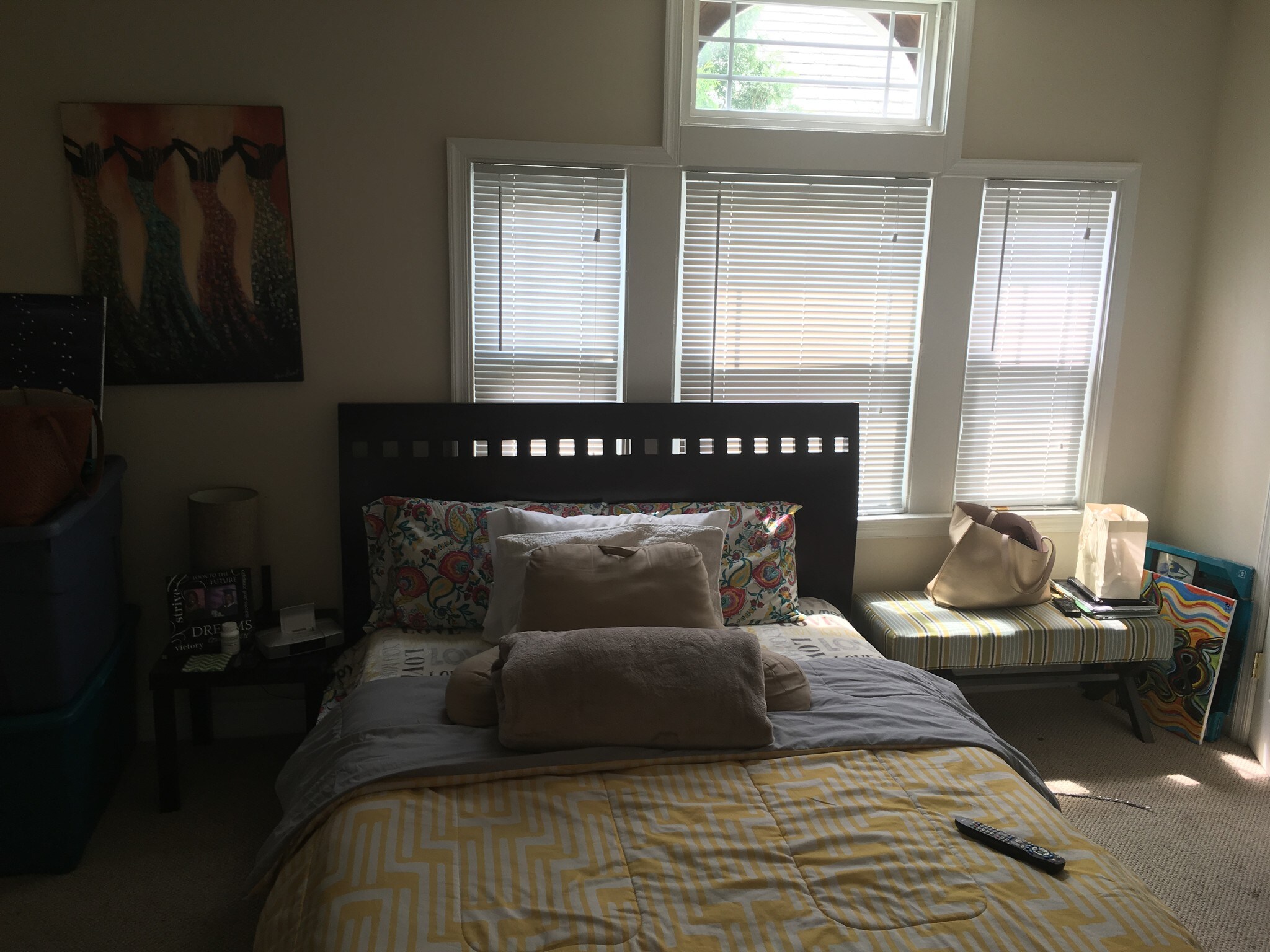 Bedroom 1 w/bath - 1210 Delafield Pl NW