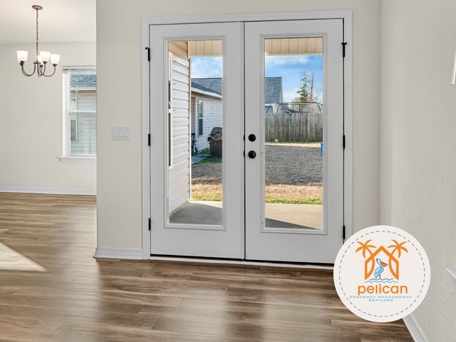 Building Photo - Move-In Ready Home in a Desirable Community