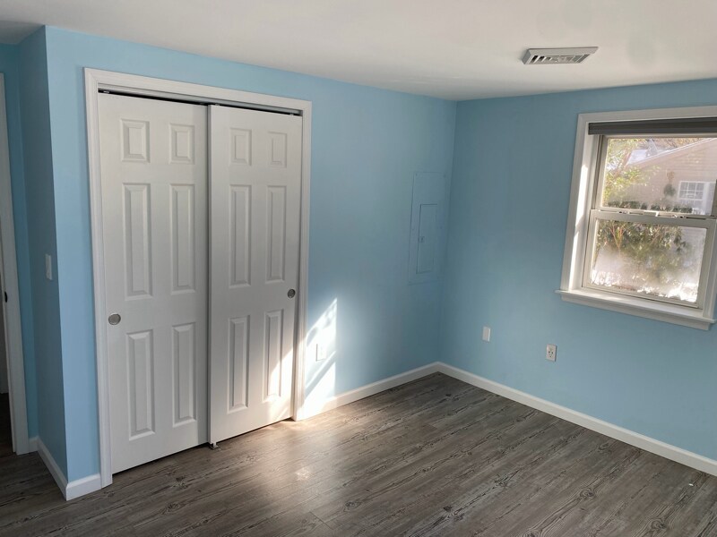 Building Photo - 60 Elk Ln