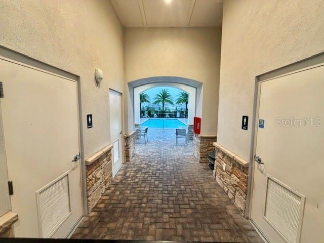 Building Photo - 5660 Arborvista Dr
