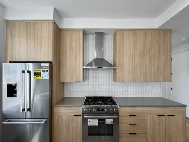 Building Photo - $0 DEPOSIT OPTION. BRAND NEW 4 BED 3 BATH HOME WITH ROOFTOP DECK IN BERKELEY